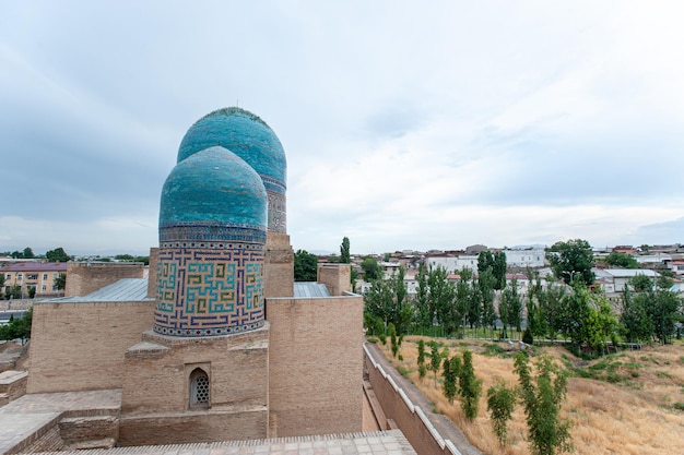 Il complesso commemorativo di shahi zinda a samarcanda, in uzbekistan