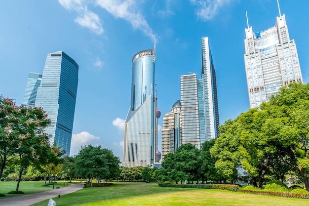 상하이 Lujiazui 금융 지구 마천루