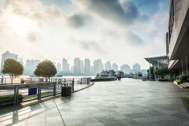 Photo shanghai modern city commercial building