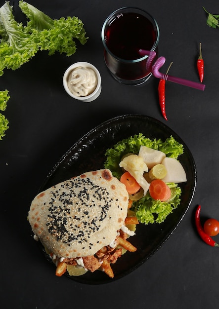 Shawarma Bun Topview