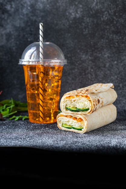 shawarma doner kebab sandwich roll burrito vegan vegetables