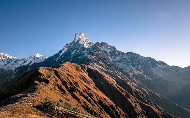 네팔, 빛나는 마운트 피쉬 테일 범위.