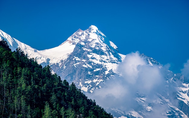 Photo shining mount ganesh range at gorkha, nepal.