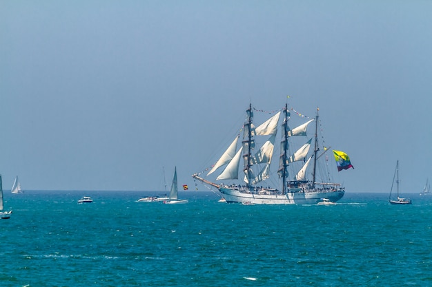 Nave guayas