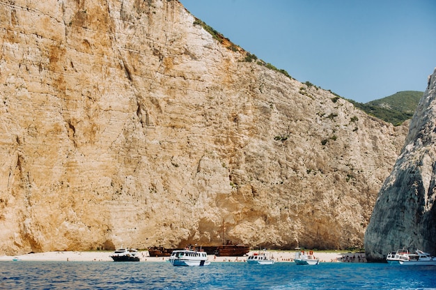 Baia del naufragio, isola di zante