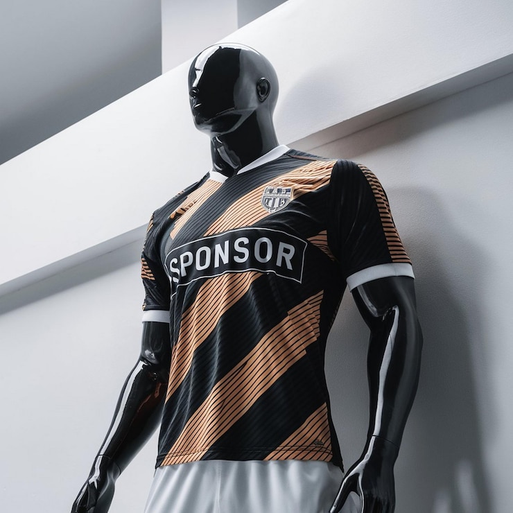 Photo a shirt that says  sport  is on the front of a wall