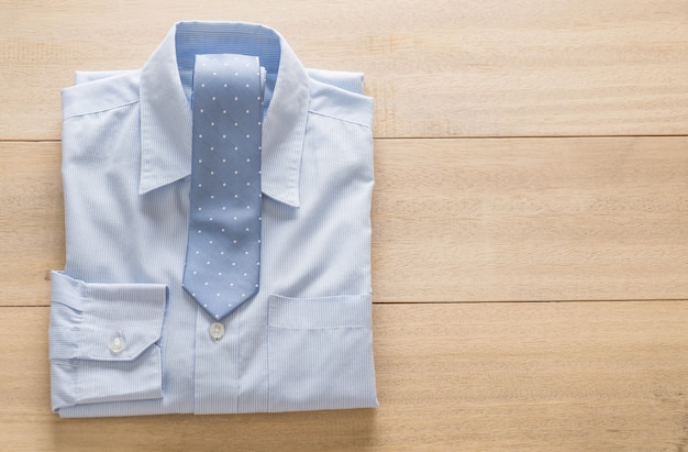 Photo shirt with necktie