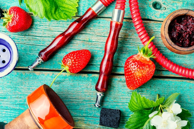 Shisha with strawberries