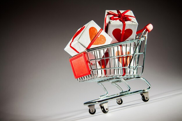 shopping cart ahd gift