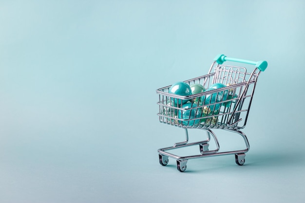 Shopping cart with presents