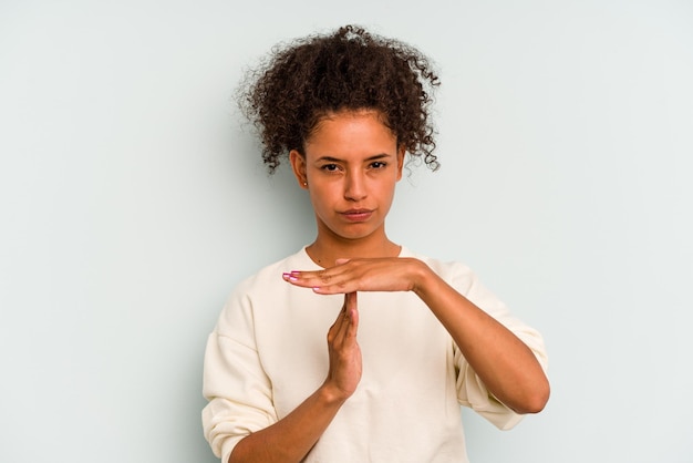 Showing a timeout gesture