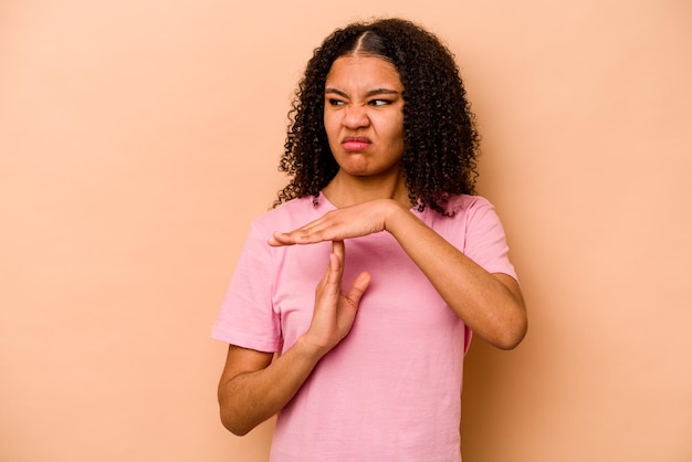 Showing a timeout gesture