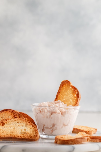 Shrimp dip and bread chips toasted bread