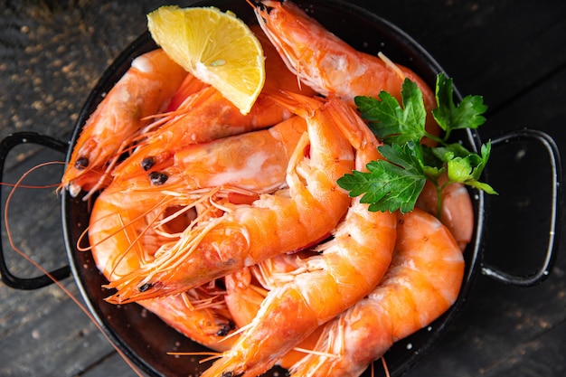 Shrimp food prawn seafood healthy meal food snack on the table copy space food background