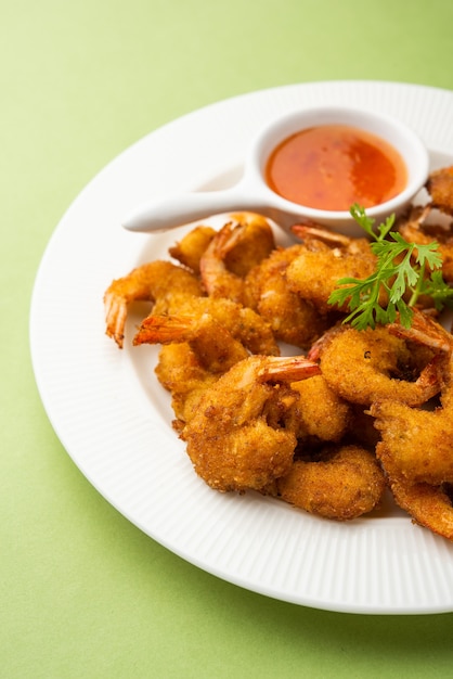 Shrimp fritters or prawn bajji or jheenga pakodaÃÂÃÂÃÂÃÂ or kolambi or zinga pakora, Indian snack food