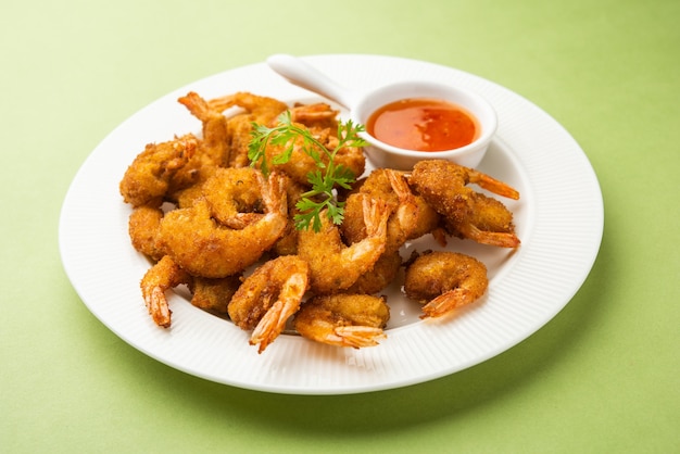 Frittelle di gamberetti o gamberi bajji o jheenga pakodaãƒâƒã‚â‚ãƒâ‚ã‚â o kolambi o zinga pakora, snack indiano