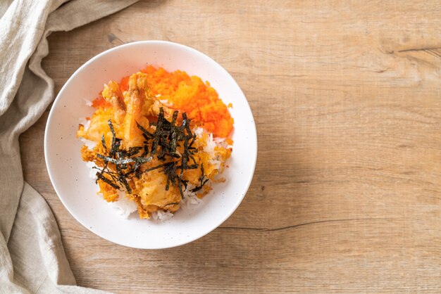 エビの卵と海苔のエビの天ぷら丼