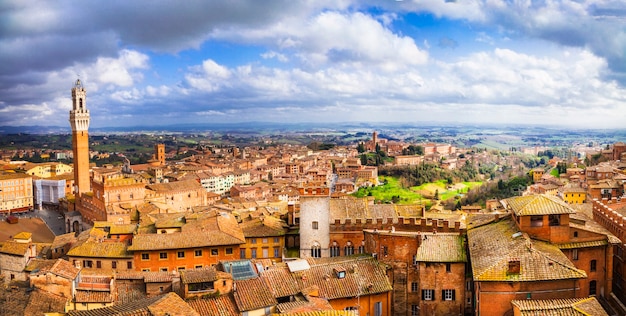 Siena, prachtige middeleeuwse stad Toscane, Italië