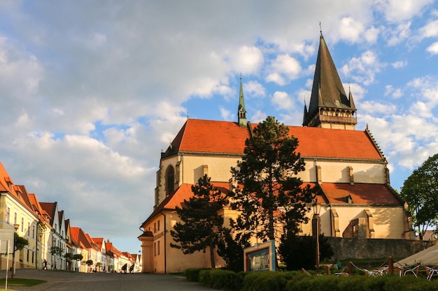 Достопримечательности старого города Бардейов в Словакии.