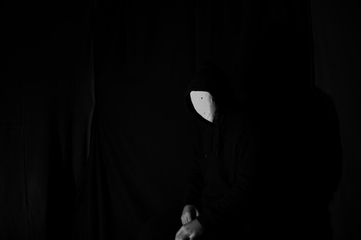 Photo 검은 바탕 에 서 있는 실루 사람