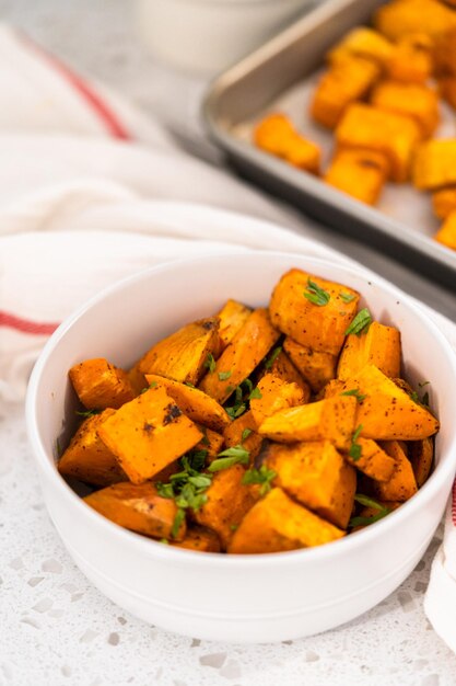 Photo simple roasted sweet potatoes