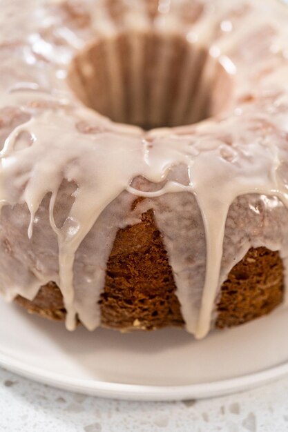 Simple vanilla bundt cake from box cake