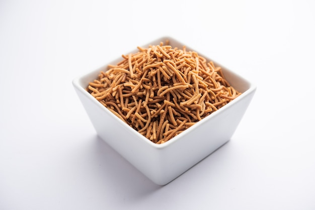 Singada or singhara garlic sev, Namkeen shev a vrat food made using water chestnut served in a bowl