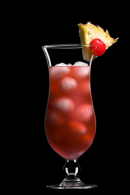 Photo singapore sling in a beautiful long drink glass