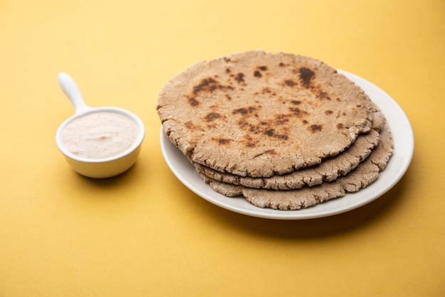 Singhara atta roti of singoda of waterkastanje paratha of flatbread