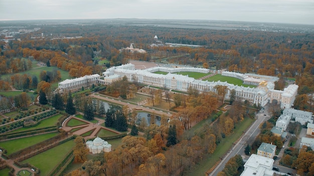 Sint-petersburg pushkin stad rusland september luchtfoto geschoten catherine park en paleis