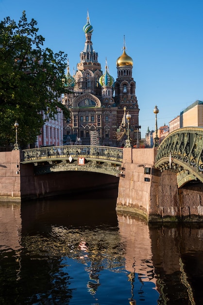 Sint-Petersburg Rusland Uitzicht op de stad met de beroemde kerk Verlosser op het vergoten bloed