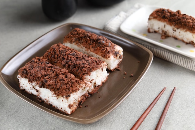 Sirutteok is a type of Korean rice cake traditionally made by red beans and steaming rice