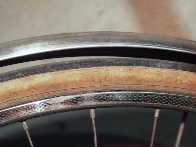 Size markings on bike tire