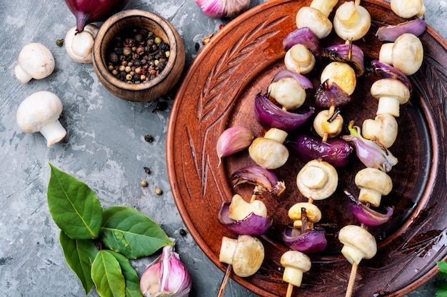 Skewers of grilled vegetables