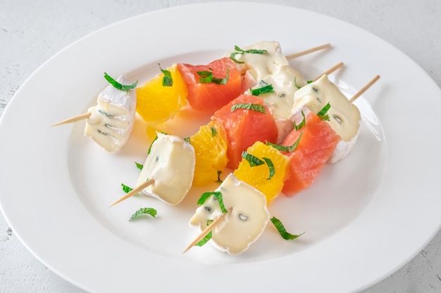 Skewers with cheese and trout