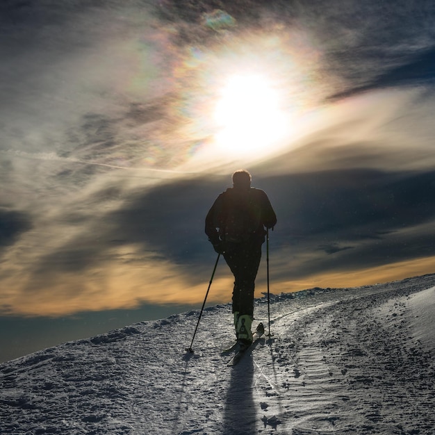 Ski-alpinisme silhouet