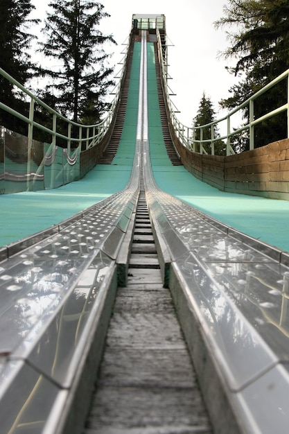 Ski jump tower