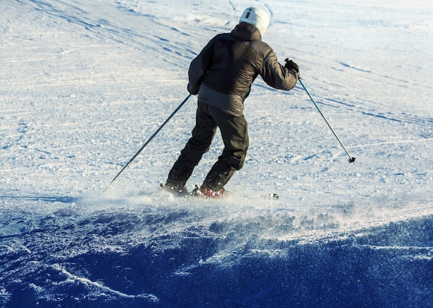 스키 타는 사람