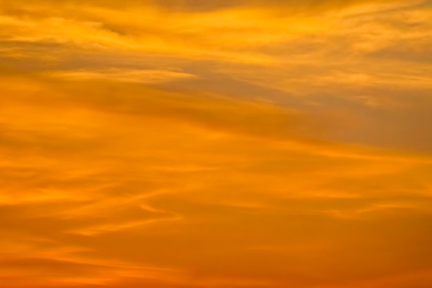 雲と空