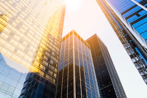 Photo skyscrapers with sunlight