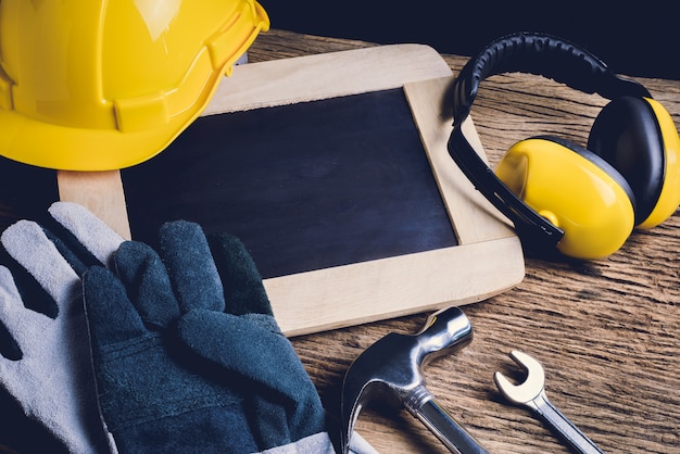 Slate board, protective clothing and Hand Tool