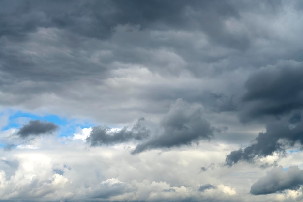 Slecht weer. Hemel voor de regen