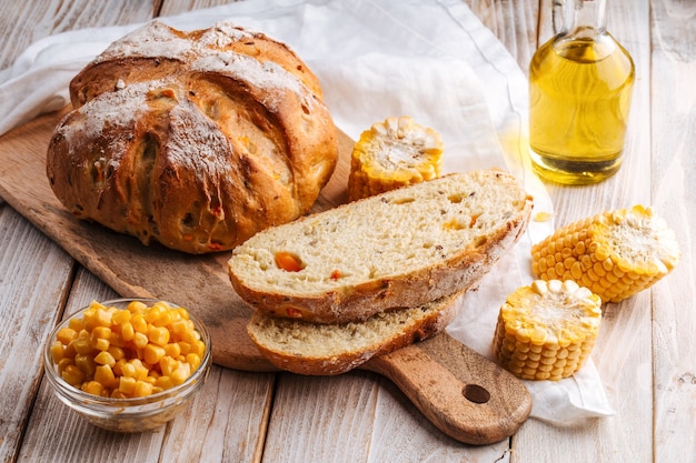 Sliced fresh baked corn and pumpkin bread