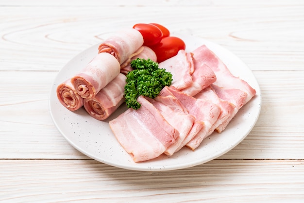 sliced raw pork bacon