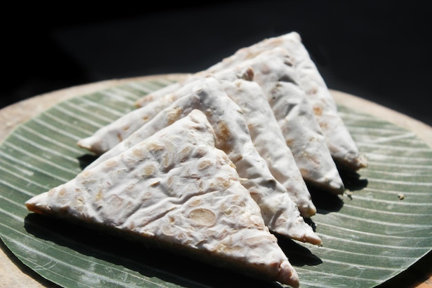 Sliced Triangle Raw tempeh a fermented soy beans