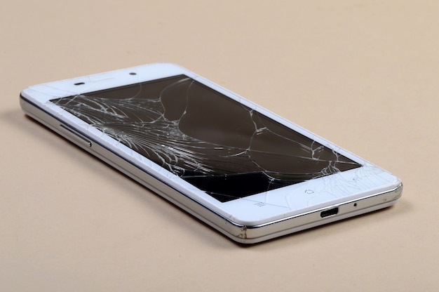 Slimme telefoon met gebroken scherm