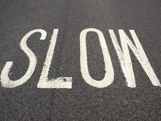 Slow sign