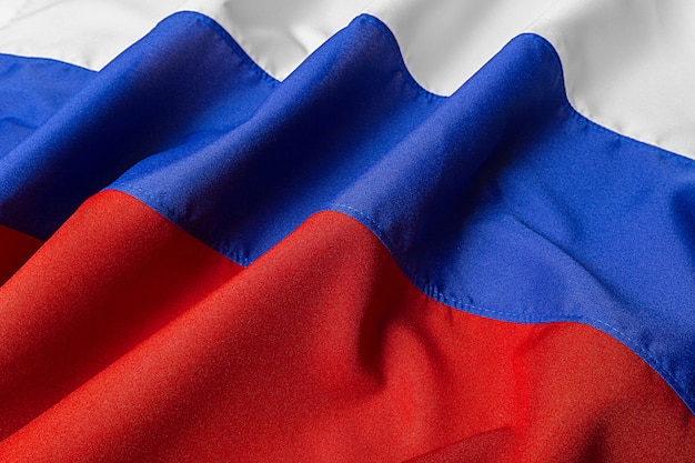 Sluit omhoog ontsproten van golvende vlag van Rusland