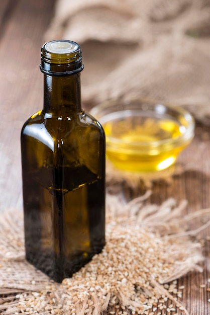Photo small bottle with sesame oil