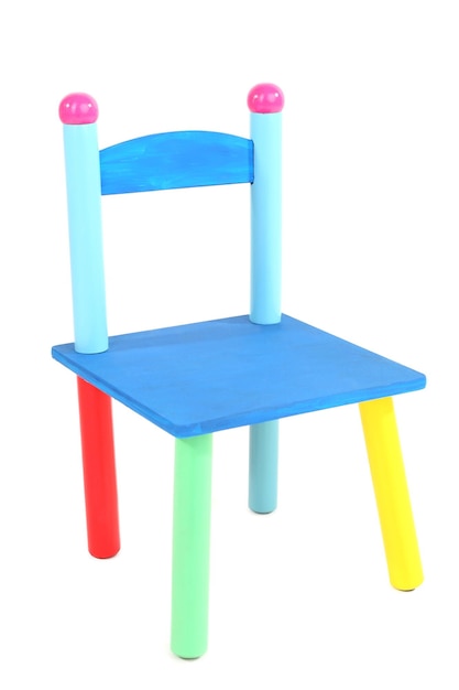 Маленькие и красочные стулья для маленьких детей, изолированные на белом